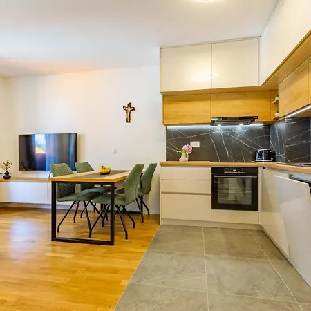 Apartment Fanny One Bedroom Zadar