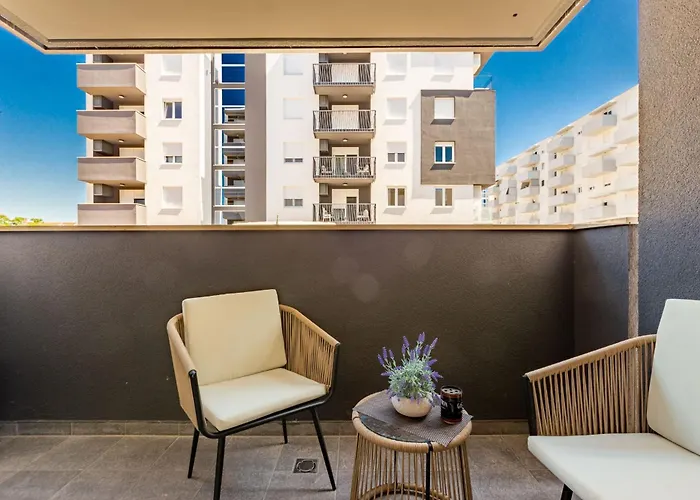 Fanny One Bedroom Apartment Zadar