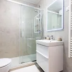 Fanny One Bedroom Appartement *