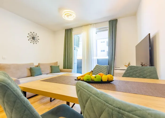 Fanny One Bedroom