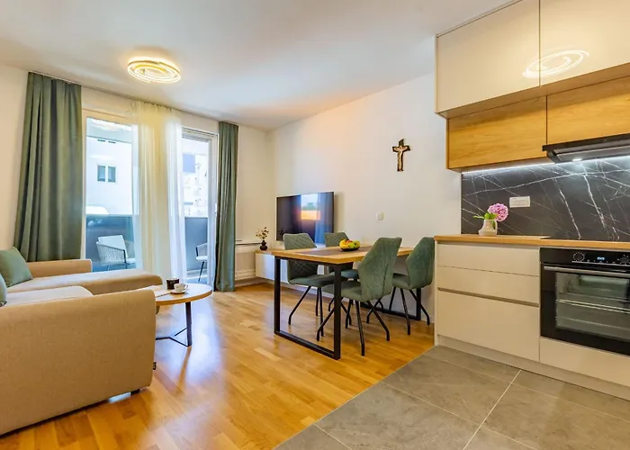 Fanny One Bedroom *